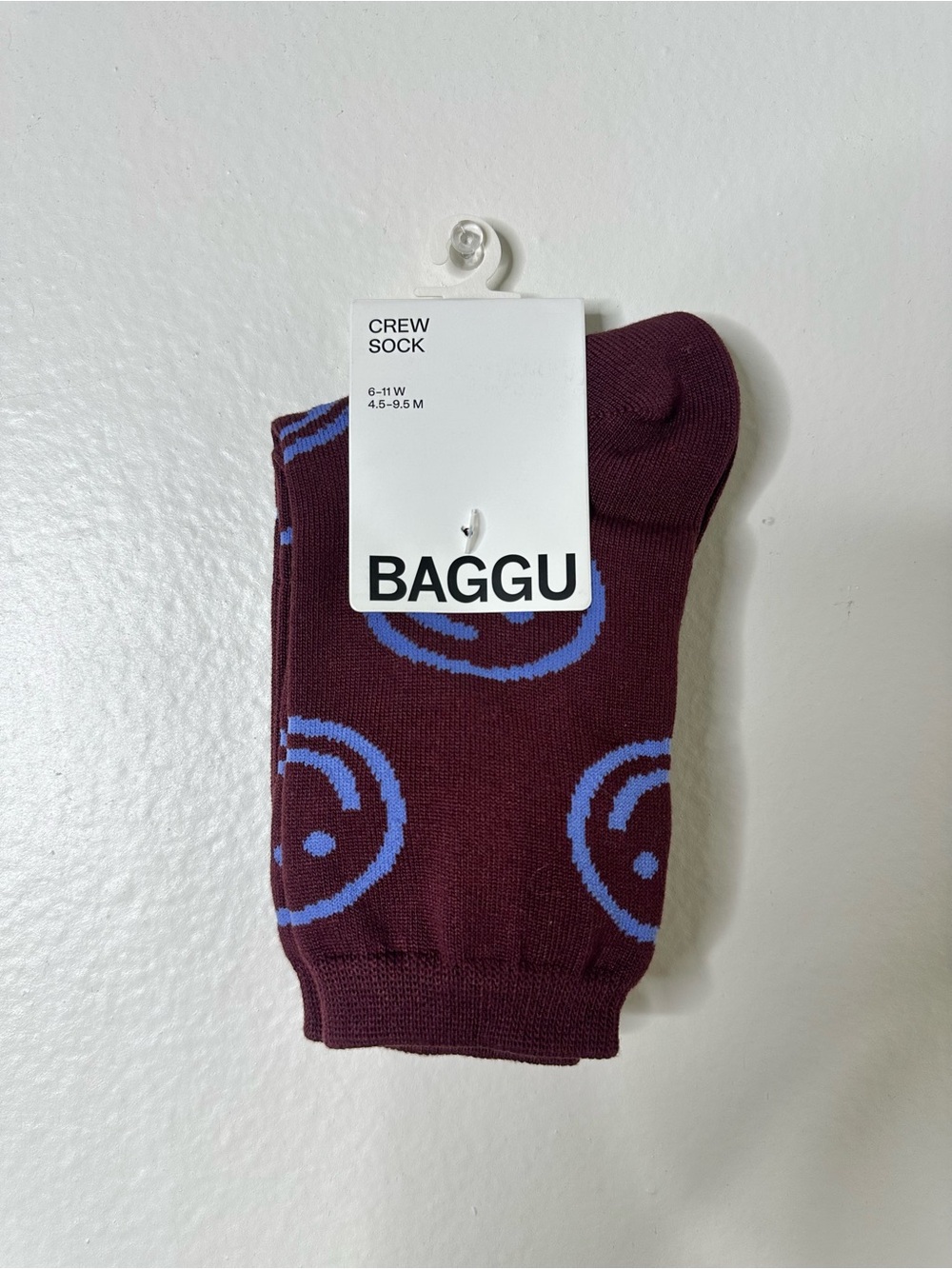 BAGGU Crew Socks in Burgundy with Blue Smile Motifs